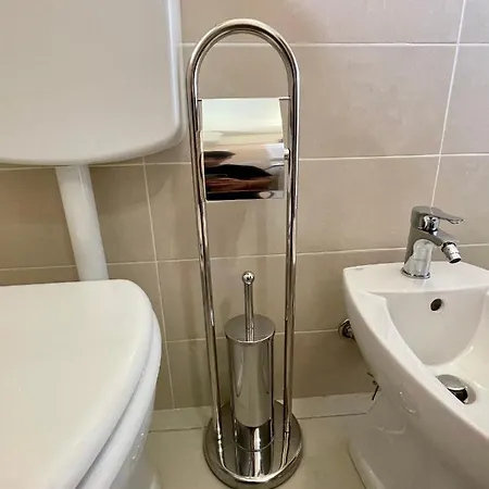 Il Bicciolano 2 - Bilocale Fronte Ospedale Lägenhet Vercelli